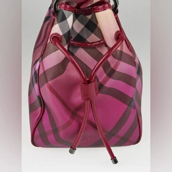 AUTHENTIC Burberry Raspberry Gradient Supernova Check Tote - Picture 7 of 16